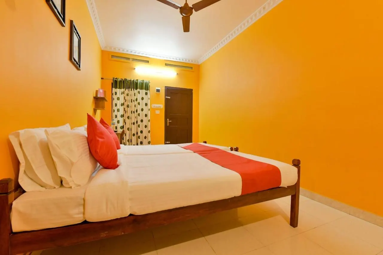 Lodge Oyo 14342 Happy Rooms Alappuzha